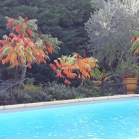 Cherche Midi Noves Exterior photo