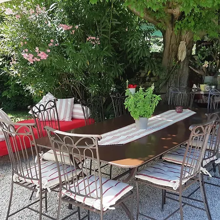 Cherche Midi Noves Exterior photo